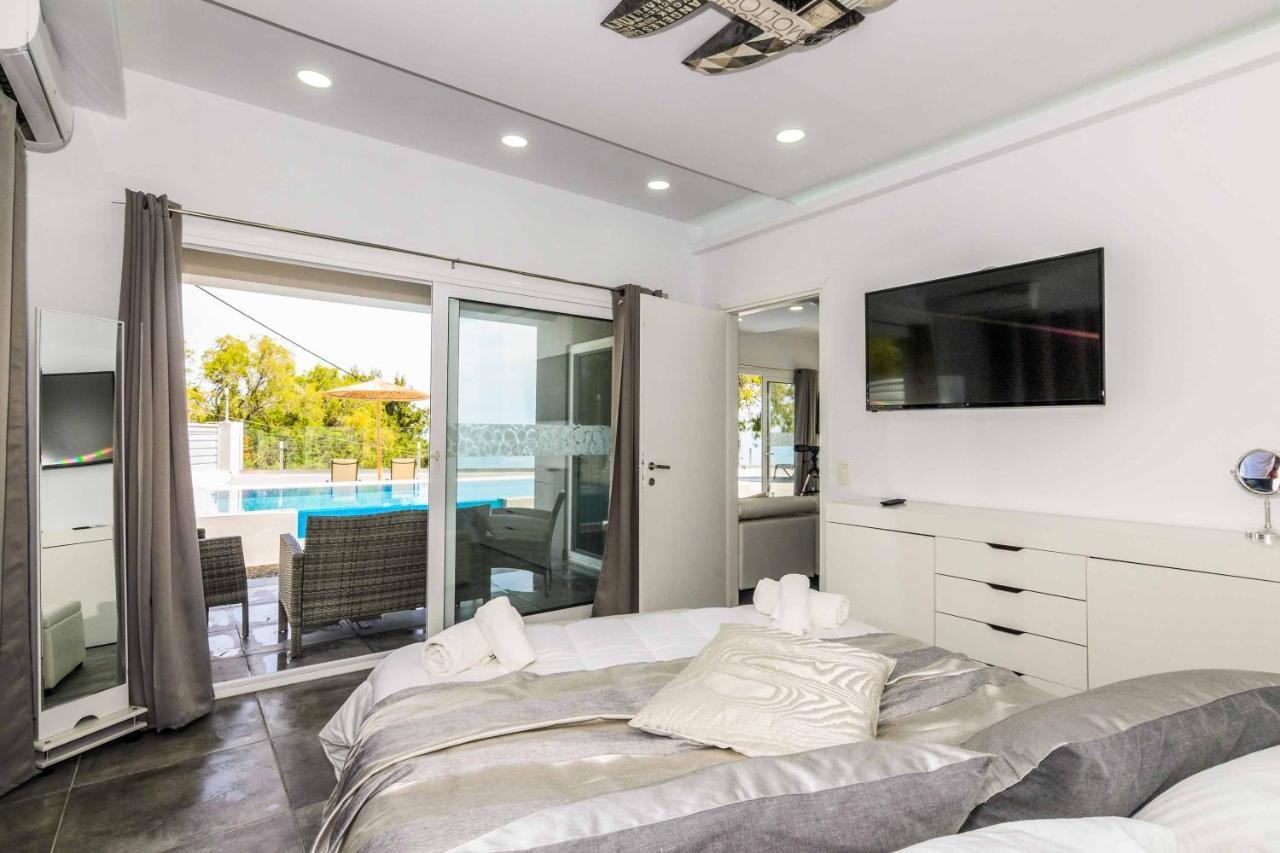Amare La Vita Villa By Solmar Villas Plános Eksteriør billede